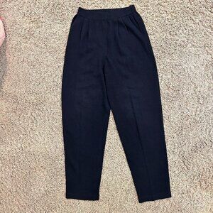 ST JOHN Separates Black Santana Knit Pleated Pants Size 6 Taper Leg Pull On